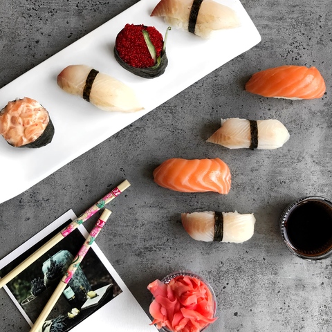 Какая рыба используется для приготовления суши?