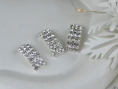 Декор Стразовий прямокутник з перетинкою срібний