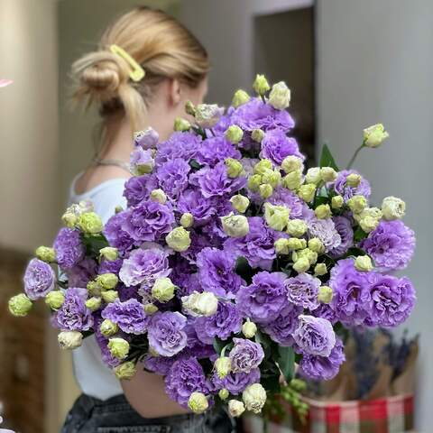 19 eustomas in a Bouquet «Lavender Inspiration»
