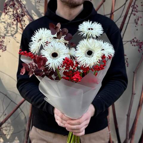 Photo of Interesting bouquet with gerberas «Silver Web»