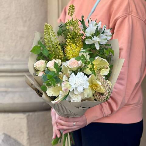 Photo of Pastel bouquet with eremurus and spray roses «Fantastic mood»