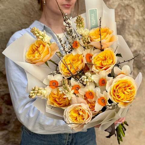 Bright warm fragrant bouquet «Sunny Spring», Flowers: Pion-shaped rose, Narcissus, Tuberosa, Genista, Prunus
