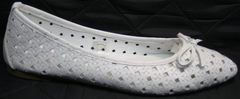 Туфли в дырочку женские на низком ходу Vasari Gloria 19Y38860-37 White.