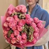 Photo of Bright bouquet of Silva Pink spray peony roses «Raspberry Passion»