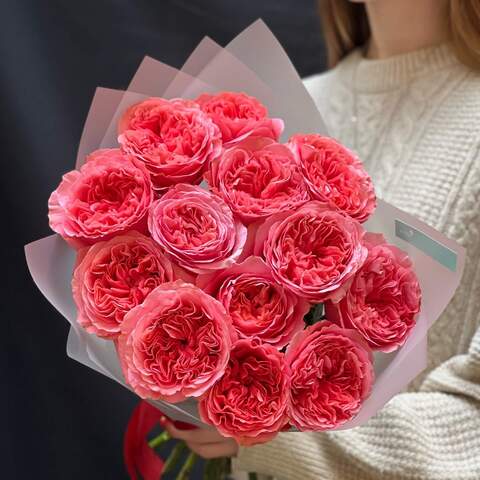 13 піоновидних троянд Candy Expression у букеті «Трояндова цукерочка», Квіти: Троянда піоновидна