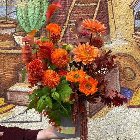 Flowers in a box «Autumn Garden», Flowers: Dahlia, Anthurium, Zantedeschia, Dianthus, Zinnia