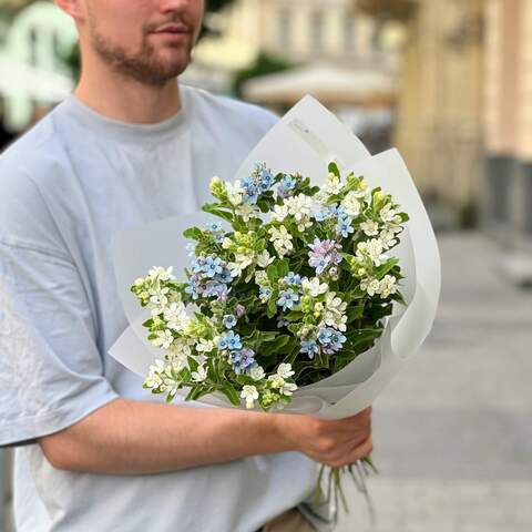 Photo of 25 oxypetalums in a bouquet «White-blue mix»