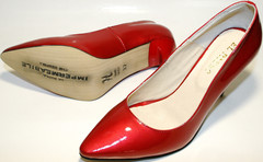Красные лодочки на каблуке 10 см. Кожаные туфли лодочки лаковые. Женские туфли на устойчивом каблуке El Passo Red Lacquer.