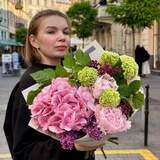 Photo of Delicate bouquet with hydrangea «Pink Velvet»