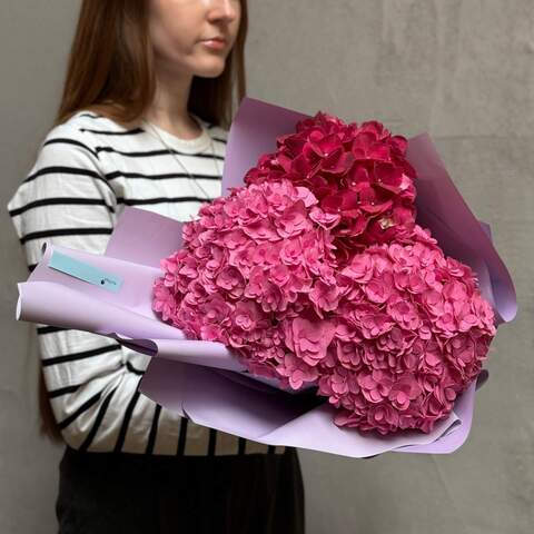 3 bright hydrangeas in a bouquet «Raspberry for Sonya», Flowers: Hydrangea, 3 pcs.