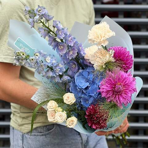 Bouquet «Free Bird», Flowers: Hydrangea, Delphinium, Dianthus, Dahlia, Panicum, Bush Rose