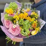 Photo of Bright bouquet «Warm Spring Day»