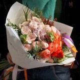 Photo of Delicate bouquet with a spark