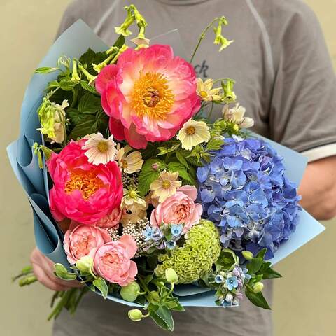 Bouquet «Exciting dawn», Flowers: Hydrangea, Paeonia, Pion-shaped rose, Celosia, Helleborus, Cosmos, Raspberry twigs