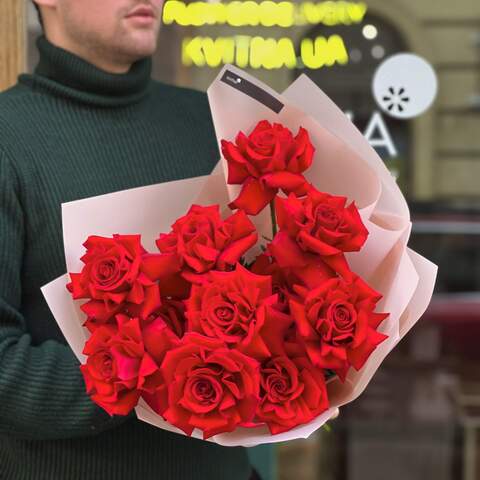 Photo of Passionate bouquet of 11 Freedom roses «Red petal»