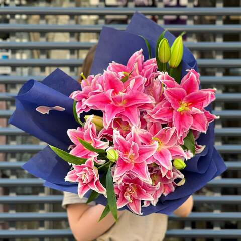 Bouquet «Fragrant Lily», Flowers: Lilium