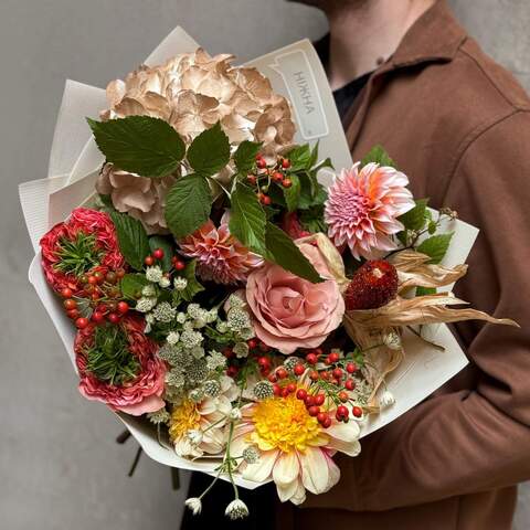 Autumn bouquet with berries «Vira's Dreams», Flowers: Viburnum (berries), Hydrangea, Dahlia, Rubus Idaeus, Astrantia, Pion-shaped rose