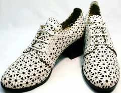Модные женские босоножки полуботинки на шнурках Arella 426-33 White.