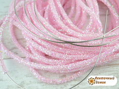 Шнур трубчатый глиттерный светло-розовый 40 см