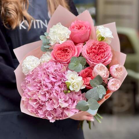 Pink bouquet with hydrangea and peony roses «Strawberry marshmallow», Flowers: Hydrangea, Pion-shaped rose, Peony Spray Rose, Dianthus, Freesia, Eucalyptus