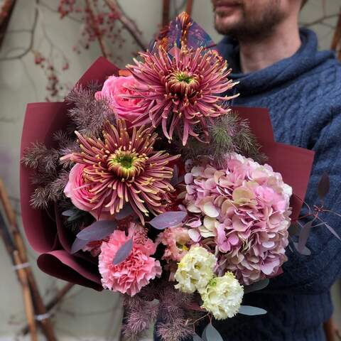 Fluffy romantic bouquet «Baroque Luxury», Flowers: Eucalyptus, Eustoma, Dianthus, Asparagus, Pion-shaped rose, Hydrangea, Chrysanthemum