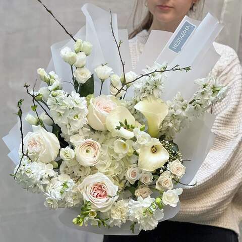 Bouquet «Delicate white», Flowers: Pion-shaped rose, Ranunculus, Hydrangea, Ozothamnus, Zantedeschia, Matthiola, Eustoma, Freesia, Dianthus