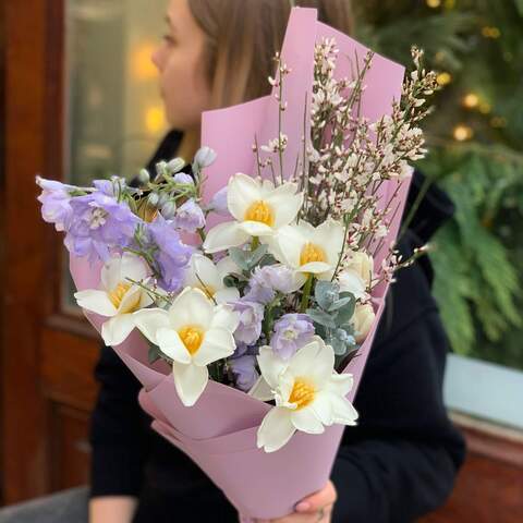 Bouquet «Heavenly feelings», Flowers: Tulipa, Genista, Delphinium, Eucalyptus