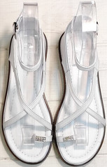 Модные женские сандалии босоножки через палец с камнями Evromoda 454-402 White.