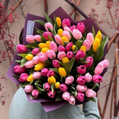 65 tulips in a bouquet «Tulip Luxury», Flowers: Tulipa, 65 pcs.