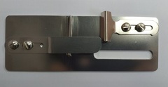 Фото: Окантователь регулируемый для подгиба ткани вниз на распошивальной машине KHF46