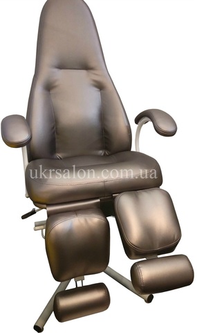 Педикюрно-косметологическое кресло КП-5 с подставкой для ванночки