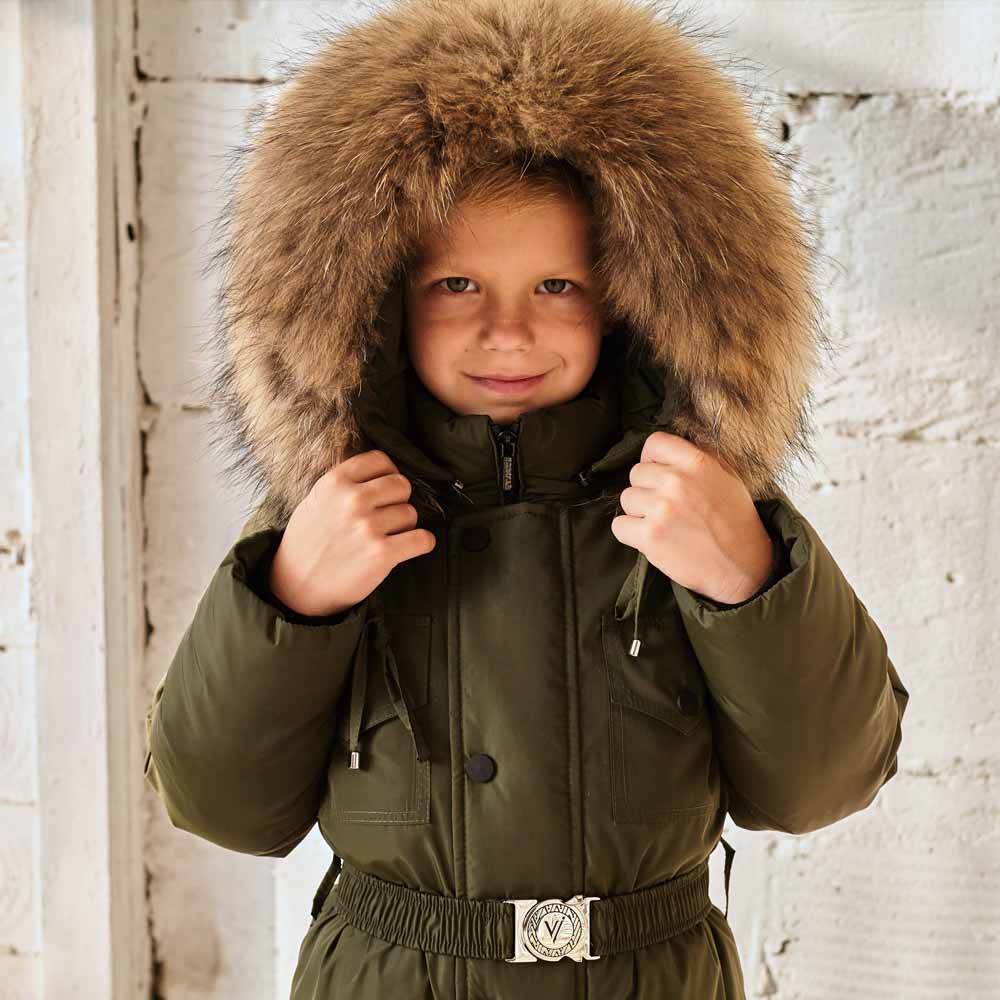 Дитячий зимовий комбінезон з натуральною опушкою для хлопчиків у кольорі хакі