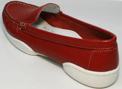 Классические мокасины женские кожаные туфли без каблука Evromoda 042.5710 WRed.