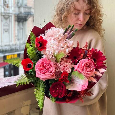 Bouquet «Emily in Paris», Flowers: Hydrangea, Anemone, Pion-shaped rose, Anthurium, Ambrella, Veronica, Gerbera