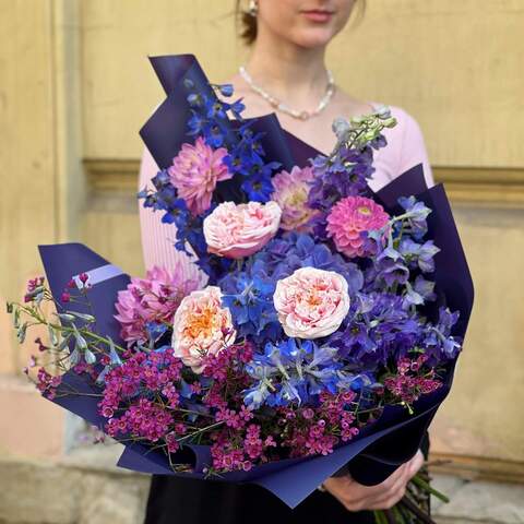 Bouquet «Blue dawns», Flowers: Delphinium, Pion-shaped rose, Dahlia, Hydrangea, Chamelaucium