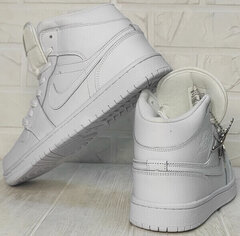 Мужские кроссовки Nike Air Jordan A806-1 All White.