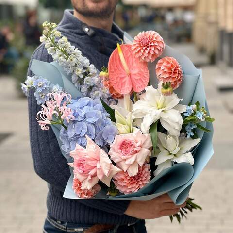 Bouquet «Frosty dawn», Flowers: Hydrangea, Lilium, Delphinium, Dahlia, Anthurium, Oxypetalum, Nerine