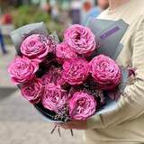 Photo of 11 peony roses in a bouquet «Dark amethyst»