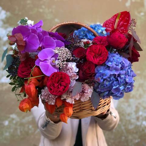Корзина цветов «Махаон»