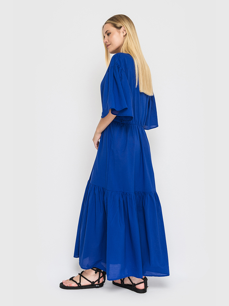 Платье ярусное с объемными рукавами синего цвета 
