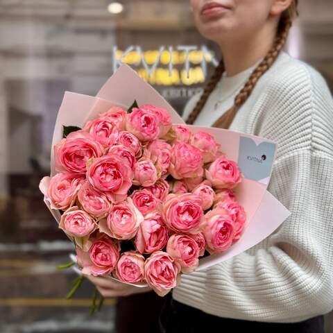 9 branches of Lovely Rokoko pink spray peony roses in a bouquet «Sweet Petals», Flowers: Peony Spray Rose of Lovely Rokoko variety, 9 branches.