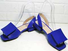 Стильные босоножки на каблуке 2 см Amy Michelle 2634 Ultra Blue.