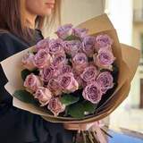 Photo of 25 Memory Lane roses in a bouquet «Lavender memories»