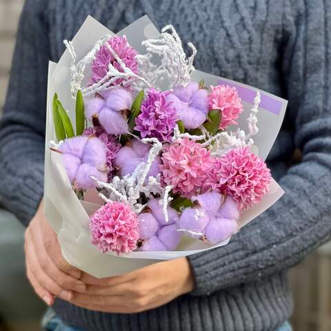 Purple bouquet of hyacinths and gossypium «Cosy compliment», Flowers: Gossypium, Hyacinthus, Snowy twigs