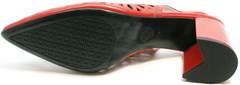 Модные летние туфли с острым носом и широким каблуком G.U.E.R.O G067-TN Red.