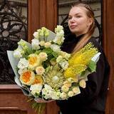 Photo of Luxurious bouquet with protea «Arrows of Helios»