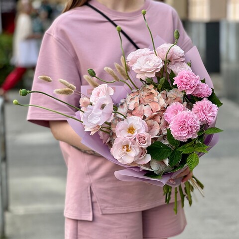 Pastel bouquet with exclusive hydrangea «Lavender Whirl», Flowers: Hydrangea, Lagurus, Papaver, Peony Spray Rose, Dianthus