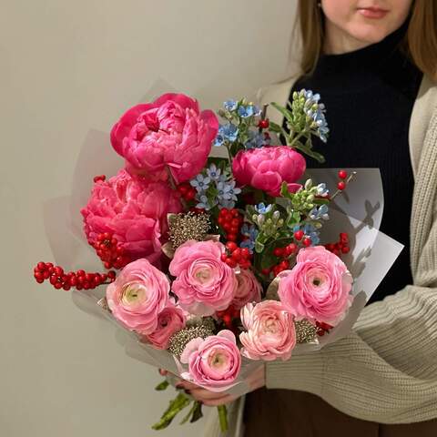 Photo of Stylish and bright bouquet with peonies and ranunculi «Sapphire glitter»