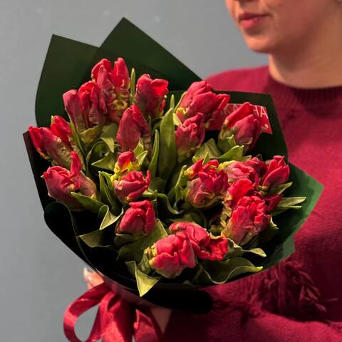 Bouquet of vibrant Parrot tulips «Bright Jungle», Flowers: Tulipa of Parrot variety, 17 pcs.