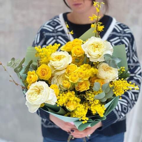 Bouquet «Sunny Canary», Flowers: Mimosa, Bush Rose, David Oustin Rose, Eucalyptus, Forsythia